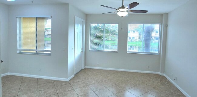 Building Photo - 4305 Coventry Pointe Way