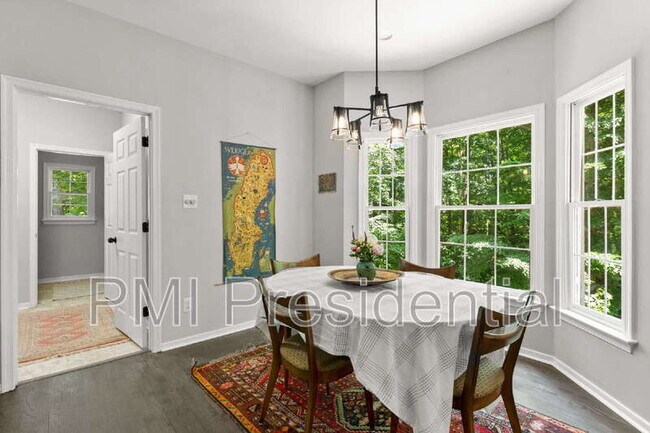 Building Photo - 1809 Winding Way