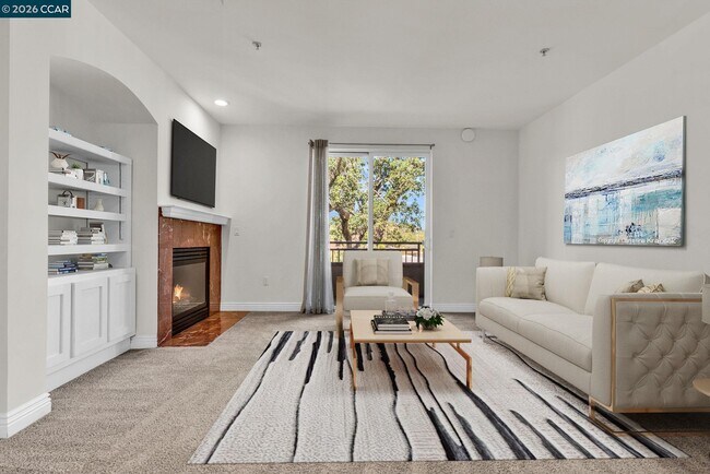 Building Photo - 1310 Creekside Dr