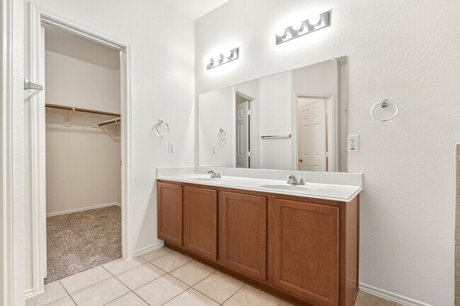 Building Photo - Welcome Home 3-2-2 Melissa ISD