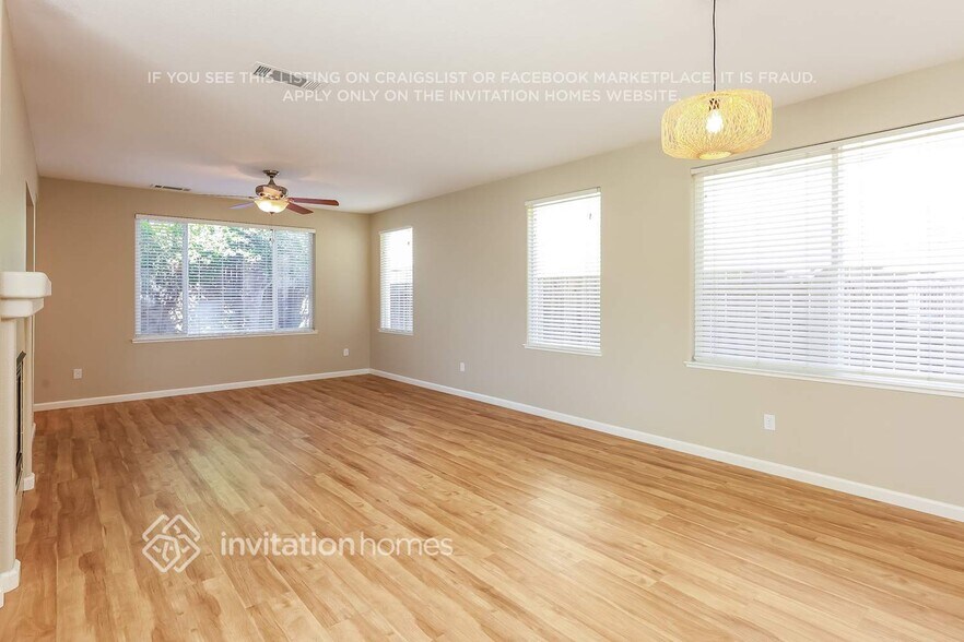 Building Photo - 118 Palermo Way