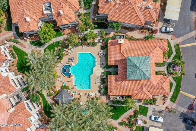 Building Photo - 3830 E Lakewood Pkwy E