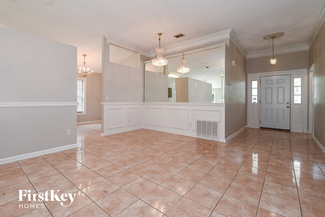 Building Photo - 4576 Antler Hill Dr E