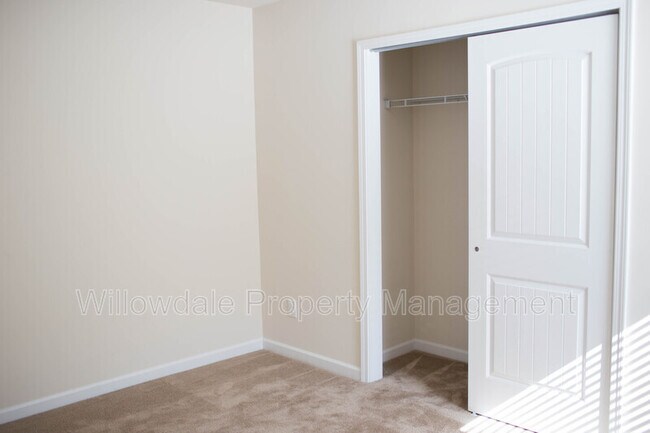 Building Photo - 3513 Althorp Drive