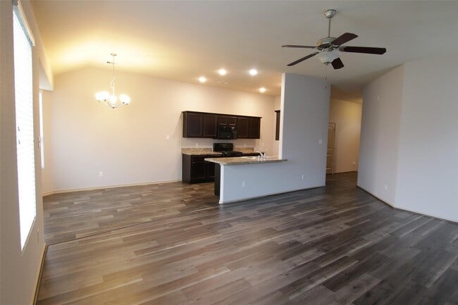 Building Photo - 20419 Newcastle Ridge Ln