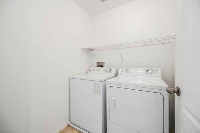 Building Photo - Lovely Home In Providence Community With P...