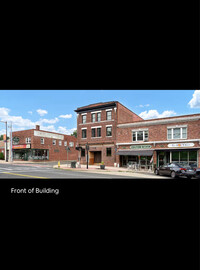 Building Photo - 2-4 Pearl St