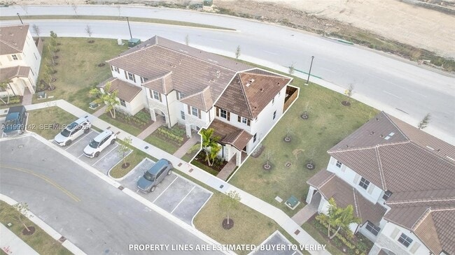 Building Photo - 2650 SE 29th St