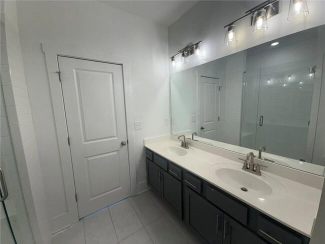 Building Photo - 1531 Layton Ln NW