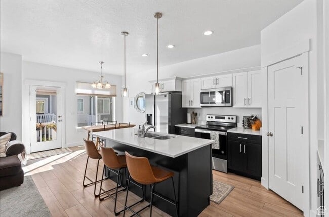 Building Photo - 1630 N 3740 W