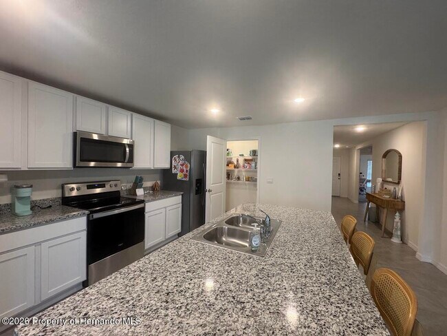 Building Photo - 13374 Mylion Wy