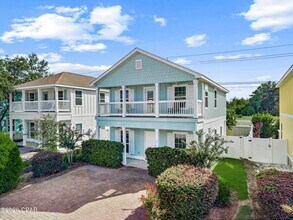 Building Photo - 71 Grayling Way