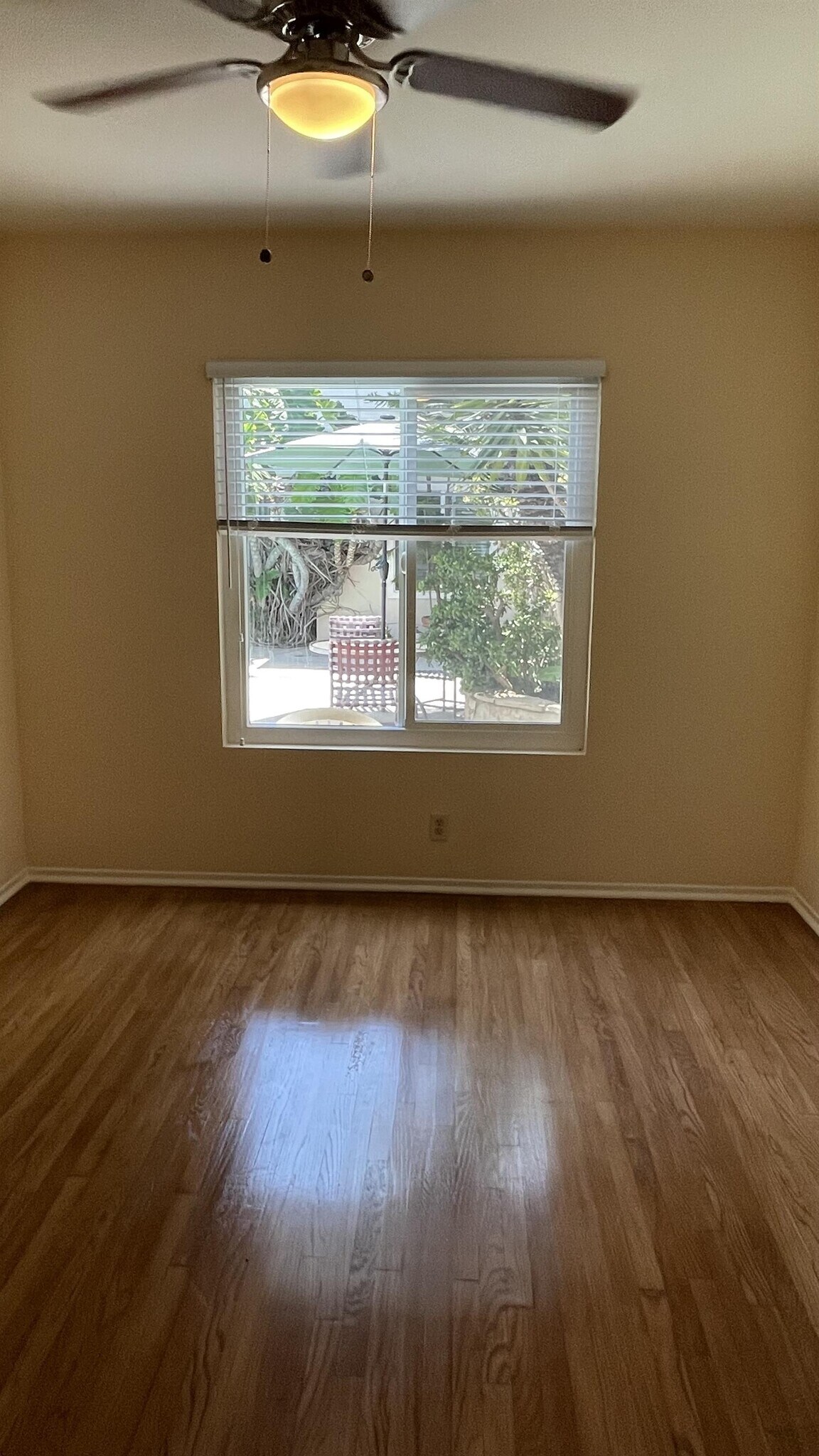 Building Photo - 3355 Manning Ave