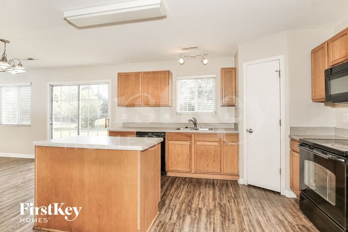 Building Photo - 5134 Apsley Dr
