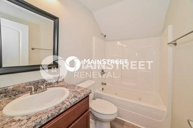 Building Photo - 3 Bedroom Pet-Friendly Home in Corryton, TN with Main Street Renewal