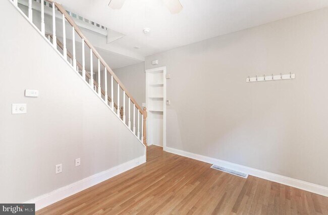 Building Photo - 1606 Rodman St