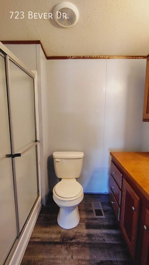 Building Photo - 723 Bever Dr