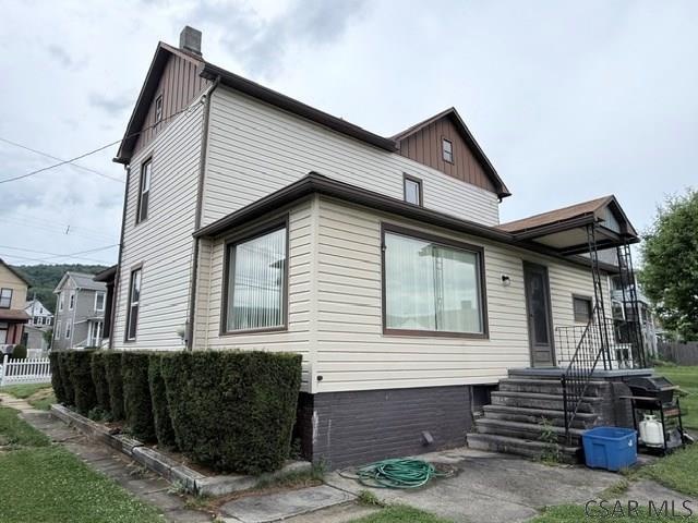 Building Photo - R130 Strayer St
