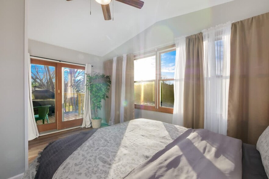 Building Photo - 4544 Erie Ave NW