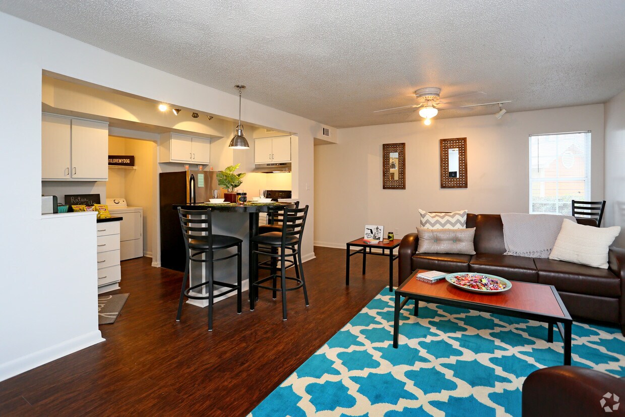 Aqua Club Tallahassee Fl Apartment Finder