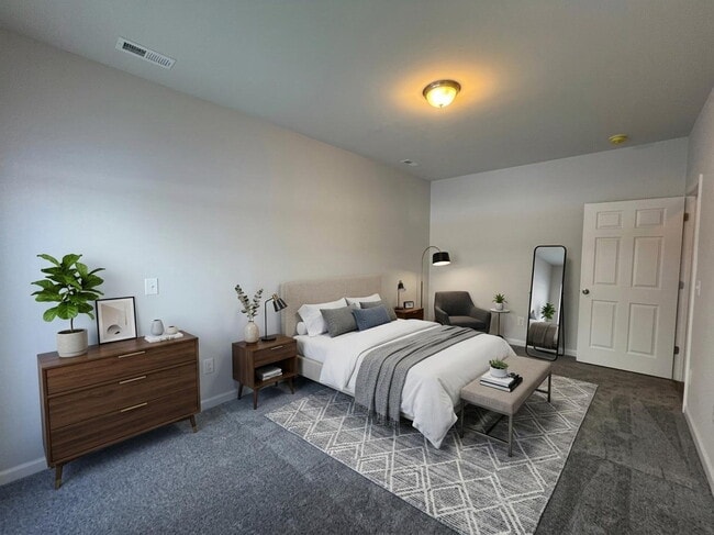 Building Photo - Available Now! | 4BR/3BA Townhome | Snowden Bridge