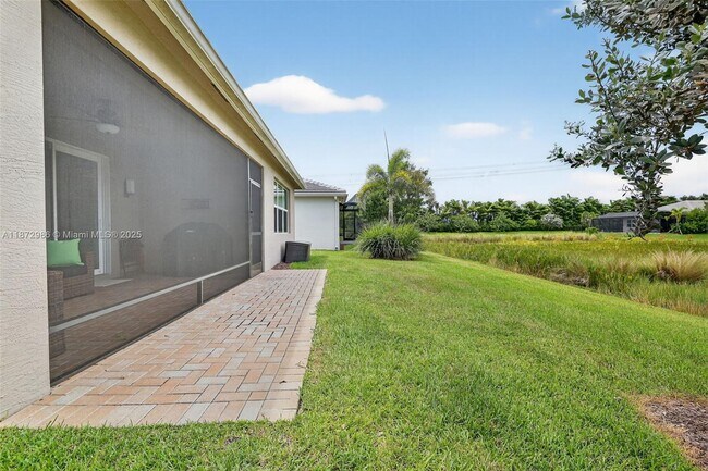 Building Photo - 13455 SW River Rock Rd