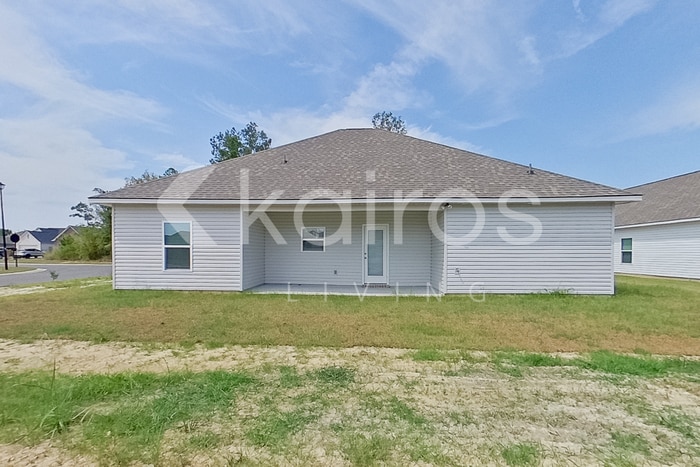 Building Photo - 22834 Balsam Dr
