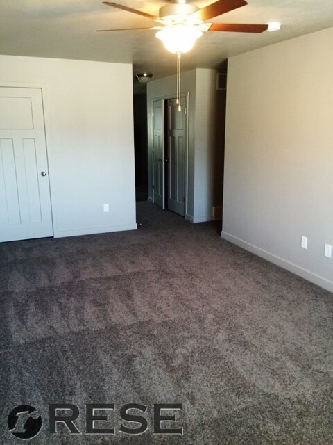 Building Photo - Awesome Vineyard THouse w attached one car garage