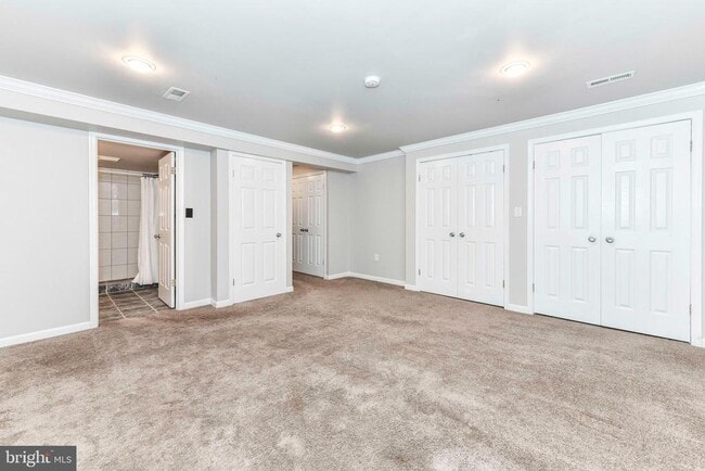 Building Photo - 1413 Valebrook Ln