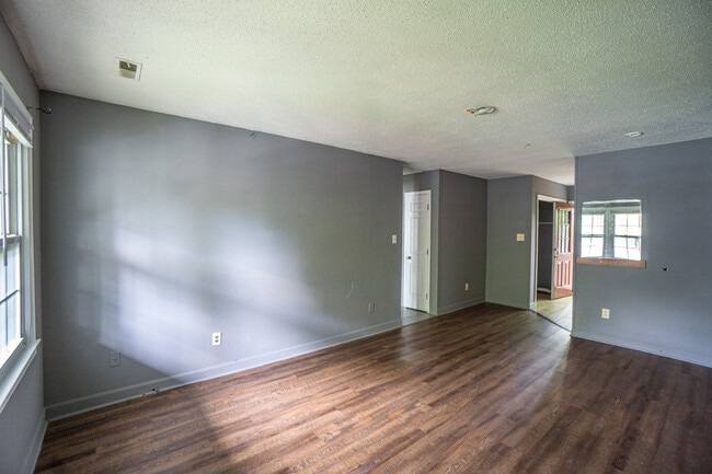Building Photo - 2623 Brafferton Ct