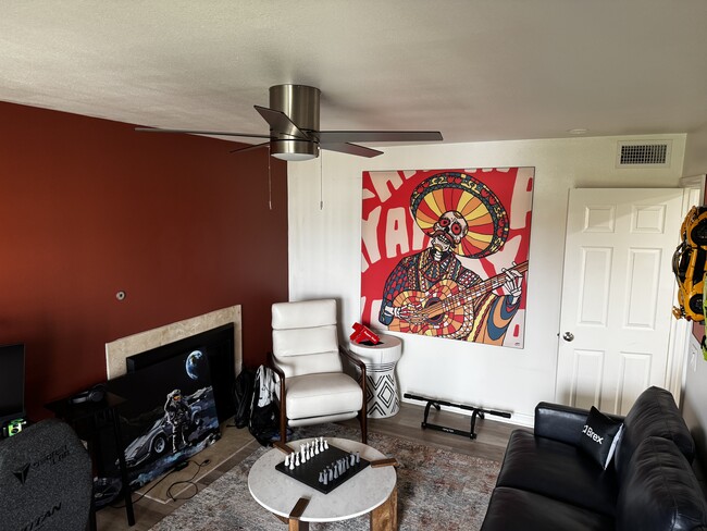 Building Photo - 24732 Cordova Dr