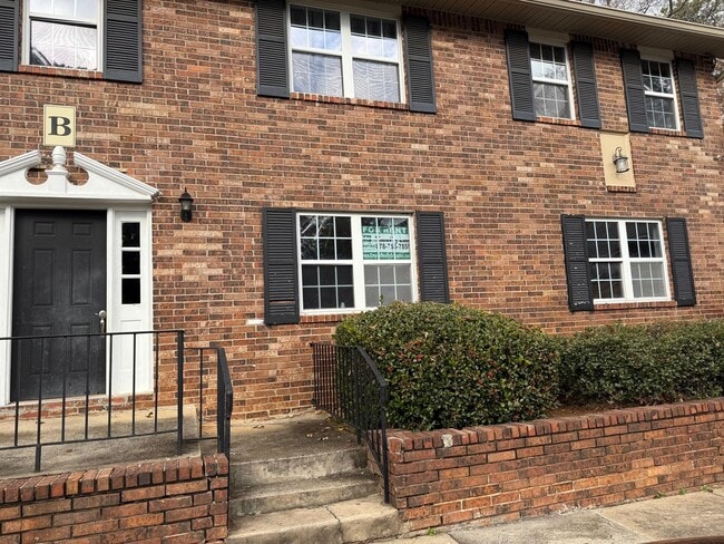 Primary Photo - Lovely 2 Bed/1Bath Condo for Lease in Doraville