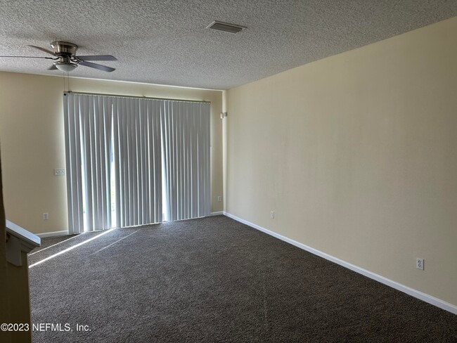 Building Photo - 3727 Creswick Cir