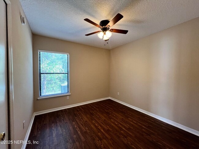 Building Photo - 714 Ginger Mill Dr