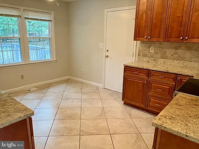 Building Photo - 12834 Tewksbury Dr
