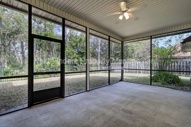 Building Photo - 749 Grand Parke Dr