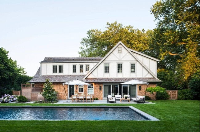 Building Photo - 68 Mill Hill Ln