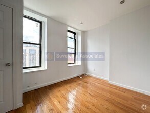 Building Photo - 953 Columbus Ave