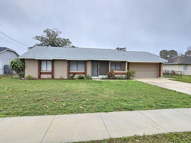 Primary Photo - 6527 Pleasant Ave