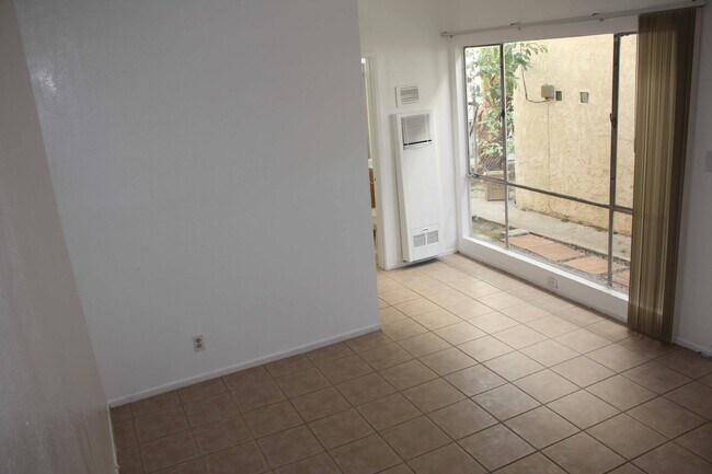 Living Room - 2430 20th St