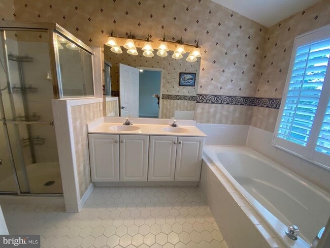 Building Photo - 6623 Frost Lake Ln