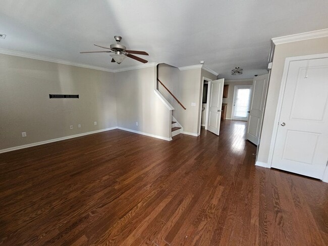 Building Photo - 165 Canal Pl Cir