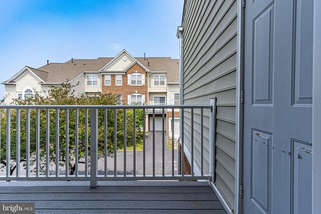 Building Photo - 6321 Eagle Ridge Ln