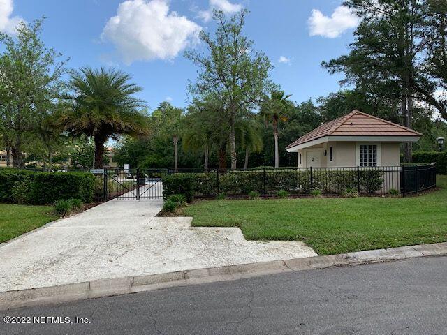 Building Photo - 212 Island Green Dr