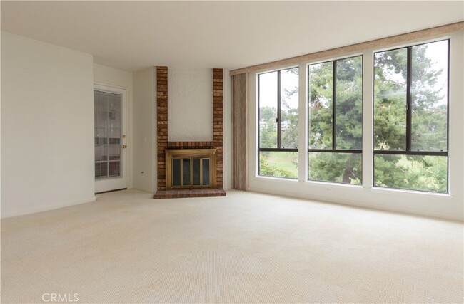 Building Photo - 23302 Coso-