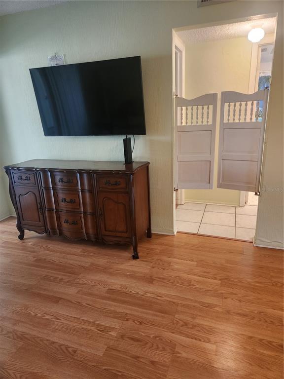 Building Photo - 1250 S Pinellas Ave