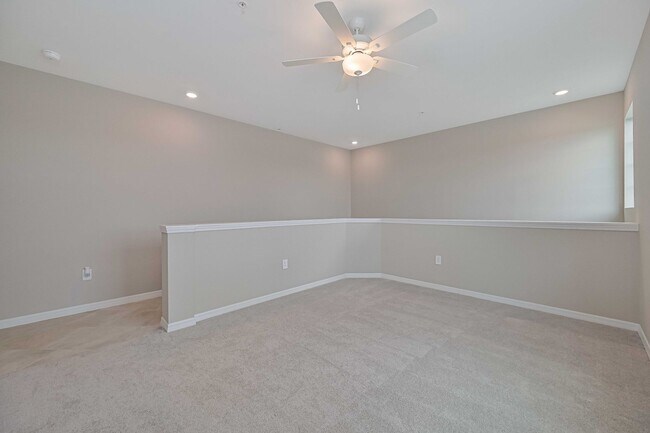 Building Photo - NEW CONSTRUCTION - 2/2 + Loft & 1 Car Garage in Ibis Landing!