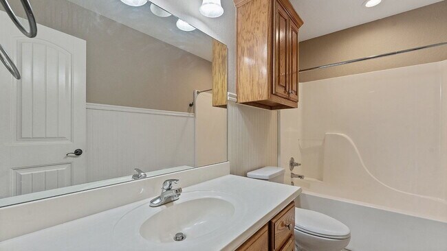 Building Photo - Newly update 4 bedroom house just off Double Springs Road