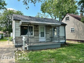 Building Photo - Lovely 2 Bedroom 1 Bathroom now available ...