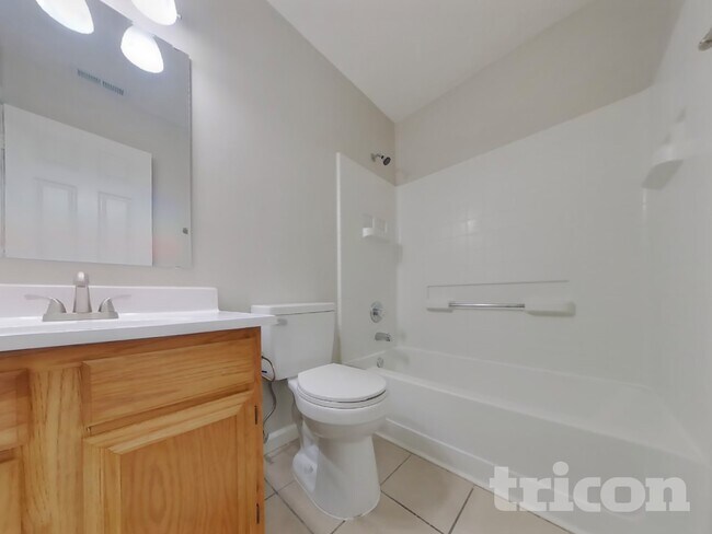 Building Photo - 1712 Beckenbauer Ln